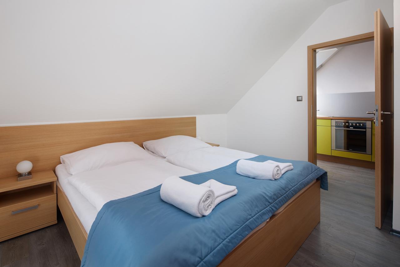 Jbx Resort Hotel Albatros Přední Výtoň Bagian luar foto